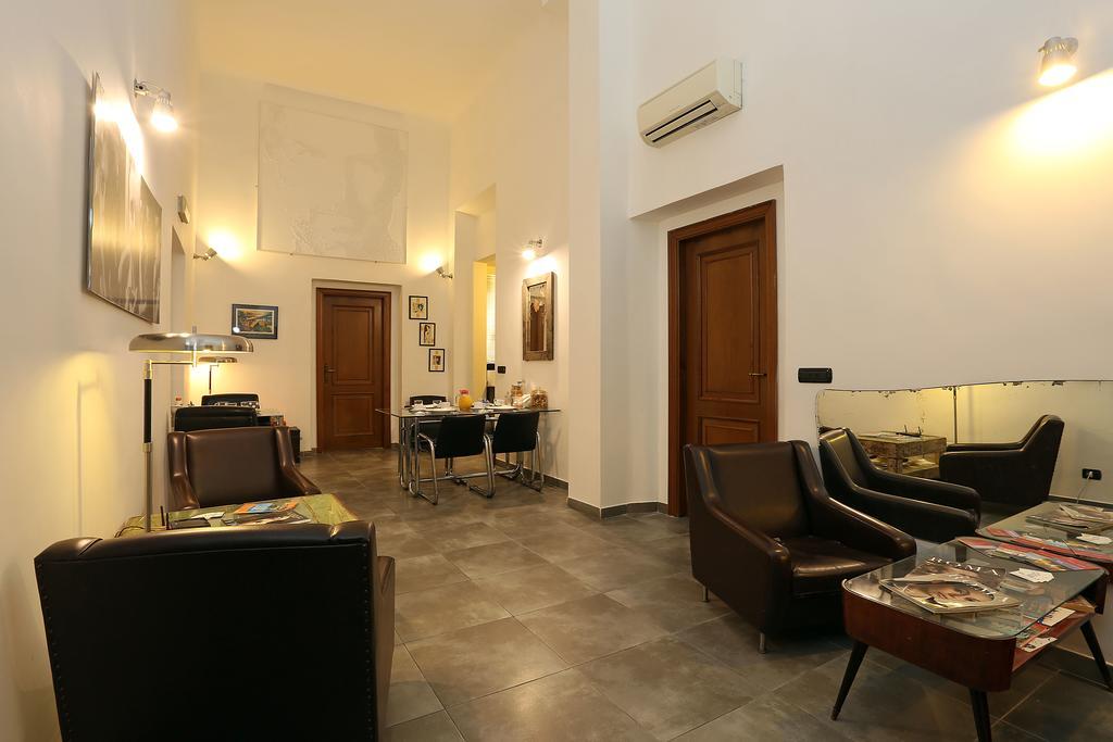 Mr Frills Roma Exterior foto