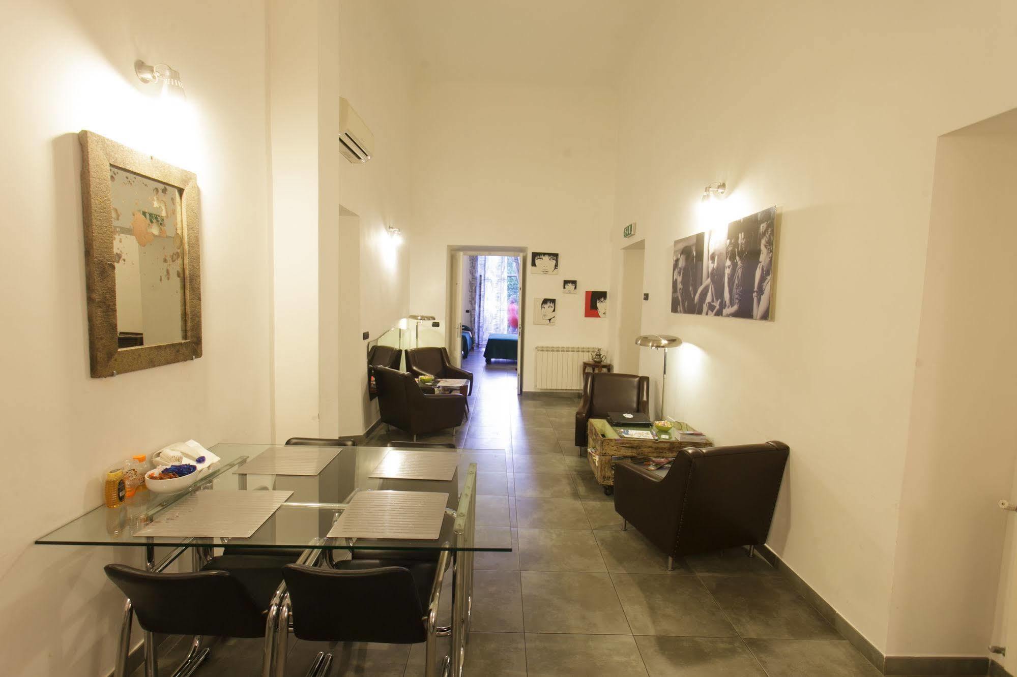 Mr Frills Roma Exterior foto